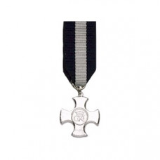 Distinguished Service Cross - Miniature